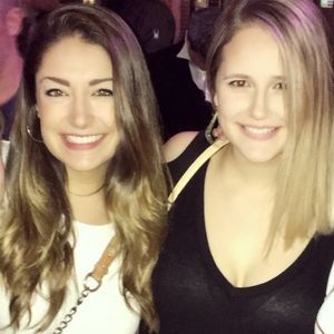 Meet your Posher, Hillary